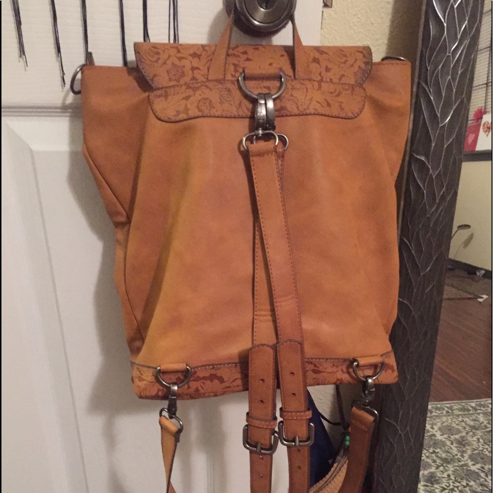 Faux leather backpack from ModCloth - Picture 2 of 4